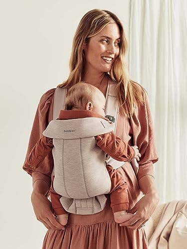 BabyBjörn Baby Carrier Mini, 3D Jersey, Light Beige | Newborn Carrier (7-25 lbs), Ergonomic, Easy-to-Use 3
