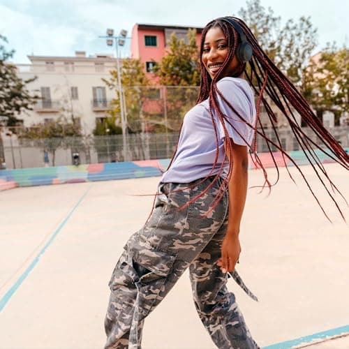 JBL Tune 520BT - Wireless On-Ear Headphones, Up to 57H Battery Life and Speed Charge, Lightweight, Comfortable and Foldable Design, Hands-Free Calls with Voice Aware (Black) 2